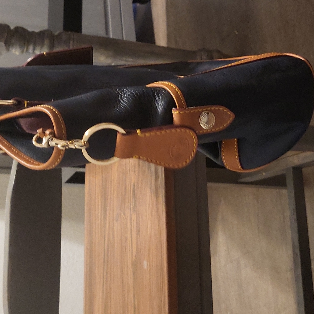 Purse - Picture 3 of 7